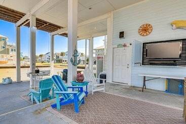 Gorgeous Galveston Bay Home W/ Private Pool!