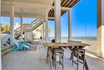 Gorgeous Galveston Bay Home W/ Private Pool!