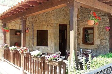 هتل Rural Cabrales