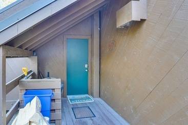 Inviting Sunriver Cabin W/ Resort Amenities!