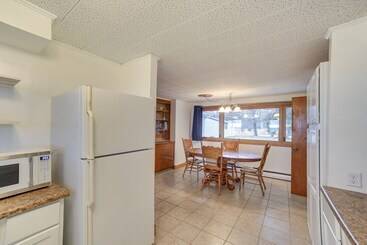 Menominee Waterfront Home W/ Private Beach Access!