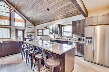 茅舍 Modern Ronald Cabin Retreat W/ Community Amenities