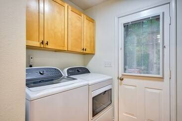 بيت ريفى Mt Hood  Timberhaus  W/ Family Friendly Amenities!