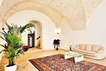 پانسیون Palazzo Rodio