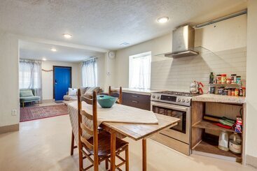 Pet Friendly Home Near Downtown Albuquerque!