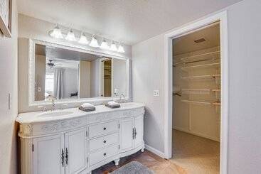 Pet Friendly Tempe Home W/ Private Hot Tub!