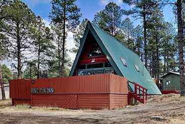 Pine Tin Inn