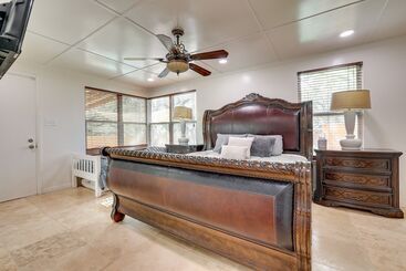 San Antonio Home: Private Pool & Covered Patio