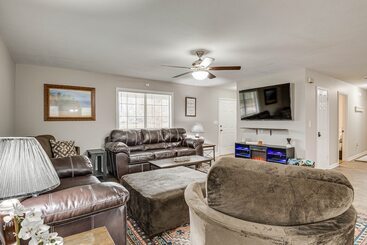 קוטג'' Secluded Hazel Green Home W/ Yard!