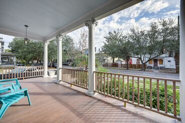 Stylish Home In Springfield Historic District!
