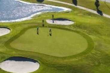 Сельский дом Tinsley   Patio Villa In The Village Of Hawkins