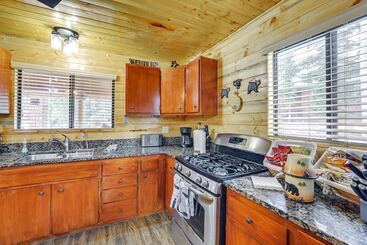 별장 Utah Cabin Retreat: 32 Mi To Brian Head Resort