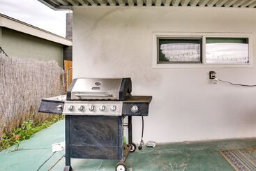 Spacious Home W/ Yard ~ 7 Mi To Dtwm San Diego!