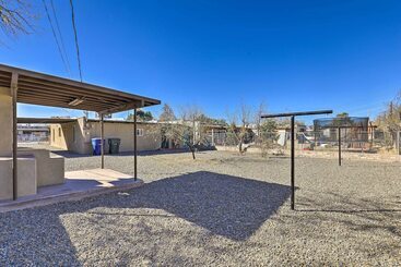 Adobe Style Retreat < 2 Mi To Dtwn Tucson!