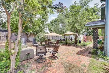 Central Albany Home With Covered Porch & Patio!