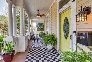 Central Albany Home With Covered Porch & Patio!