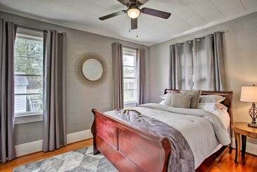 Charming Cottage W/ Mississippi River Views!