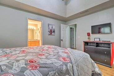 Classic Southern Family Home   6 Mi To Atlanta!