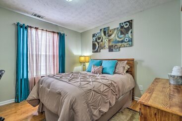 Classic Southern Family Home   6 Mi To Atlanta!