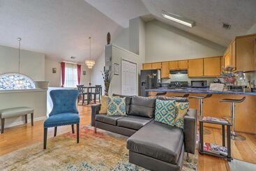 Classic Southern Family Home   6 Mi To Atlanta!
