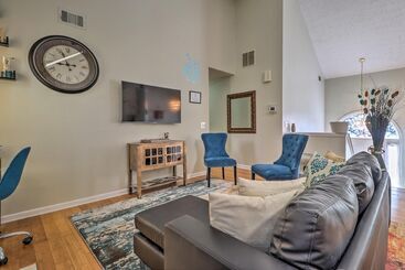 Classic Southern Family Home   6 Mi To Atlanta!