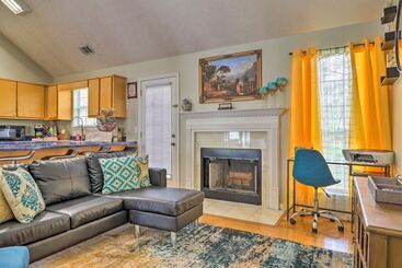 Classic Southern Family Home   6 Mi To Atlanta!