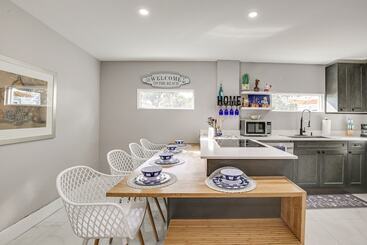 Family Friendly Fort Lauderdale Home Near Beaches!