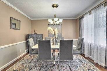 Decatur Home W/ Yard ~ 9 Mi To Downtown Atlanta!