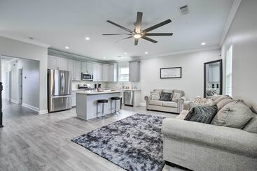 6 Mi To French Quarter: Modern New Orleans Gem