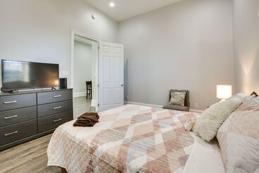 2 Mi To French Quarter: Walkable Nola Home
