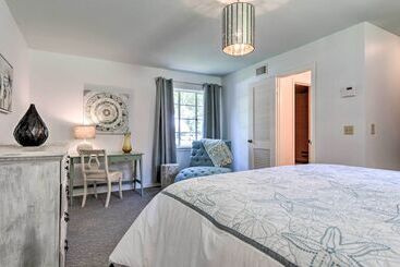 کلبه Ocean Springs Home   Walk To Beach & Downtown!