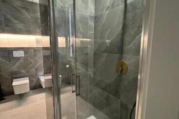 پانسیون Marmur Luxury Room