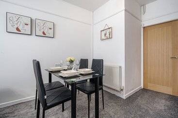 پانسیون Next To Liverpool Station Stadium City