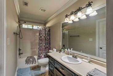 Pet Friendly Valdosta Home W/ Grill!