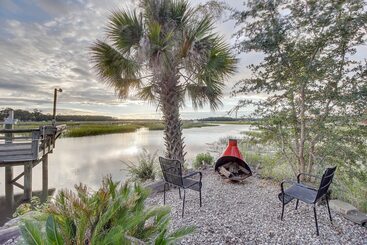 Riverfront Savannah Retreat W/ Private Dock!