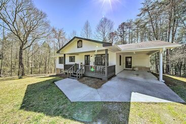 2 Mi To Lake: Blue Ridge  Yellowbird Cottage
