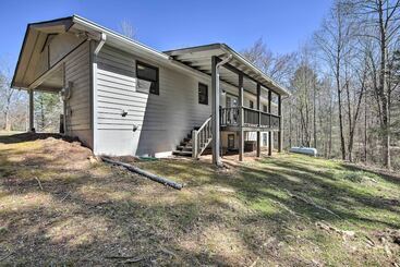 2 Mi To Lake: Blue Ridge  Yellowbird Cottage