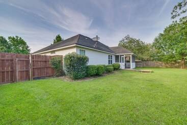 Southern Georgia Home W/ Yard: 8 Mi To Moody Afb