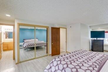 Spacious Fairbanks Home W/ Fireplaces!