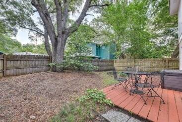 Stunning St Simons Island Home W/ Yard Near Beach!