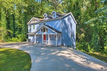 Stylish College Park Home W/ Private Garden!