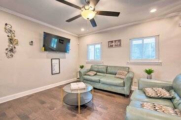 Stylish College Park Home W/ Private Garden!