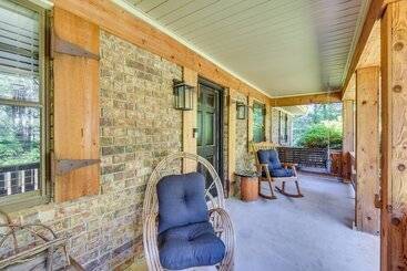 Whimsical Athens Home   3 Mi To Sanford Stadium