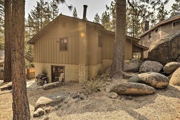 Zephyr Cove Escape With Deck   Steps To Beach!