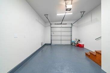 Your Dream Seaside Vacation! Charming 2 Bdr Home