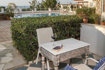 Aegean Apartments