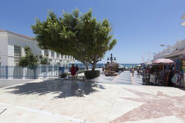 Apartamentos Capricho Del Mar