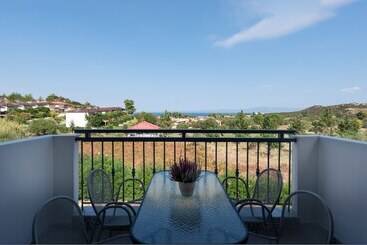 تختخواب و صبحانه Ampelia Hotel Kassandra