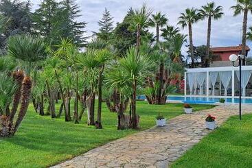 B&b Villa Adriana   Castel Del Monte