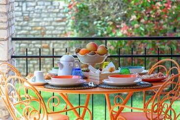 B&b Villa Adriana   Castel Del Monte